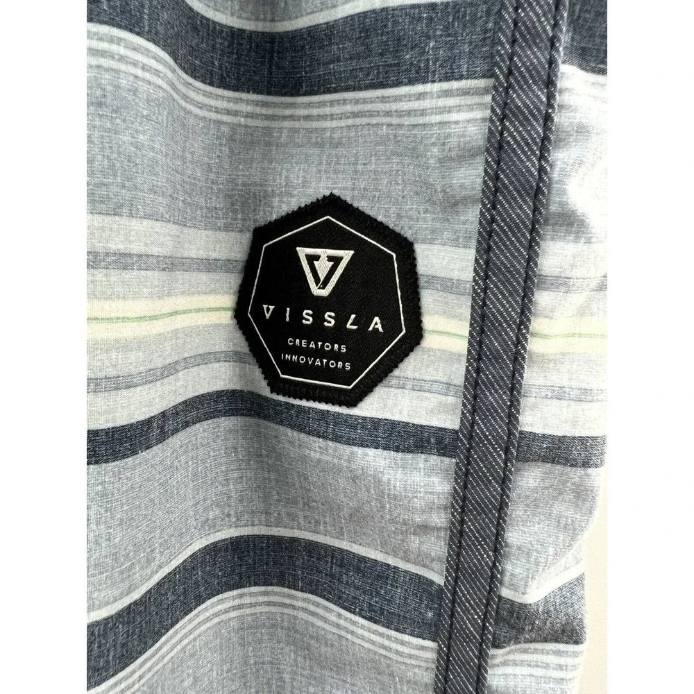 Vissla Men’s Board Shorts Hook & Loop Closure Blue Stripe Pockets Size 38 EUC